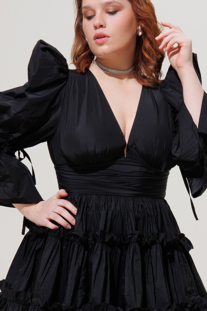 БЕТА - Черное романтичное платье из тафты с длинным рукавом большого размера | Paulain