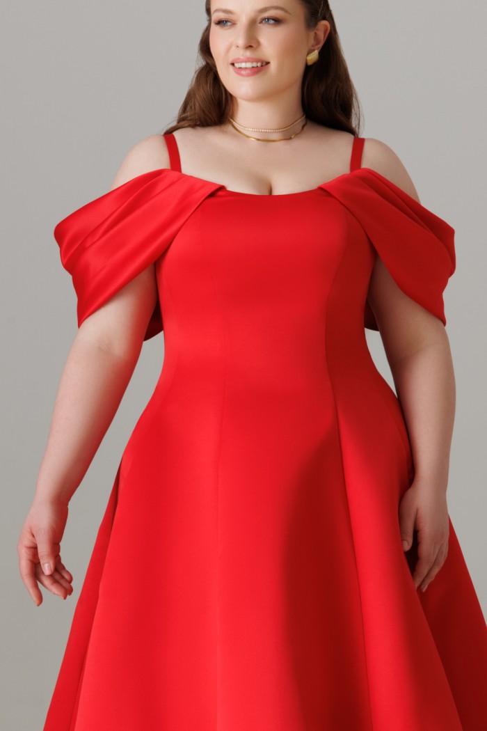 ЛИНН МИДИ - Яркое красное платье миди длины на бретелях с рукавами-крылышками | Paulain