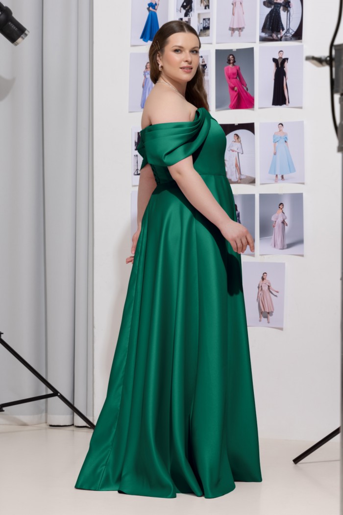 ЛИСИТЕЯ - Длинное зеленое платье на корсете со спущенными плечами | Paulain