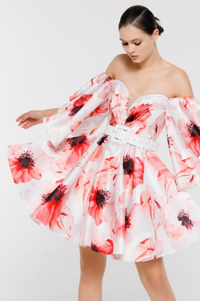 Романтичное короткое платье с открытыми плечами и V-образным вырезом - ЛУНА | Paulain