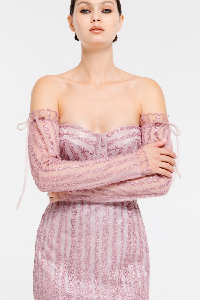 МАНТИС - Короткое розовое платье из кружевного полотна со съемными рукавами | Paulain