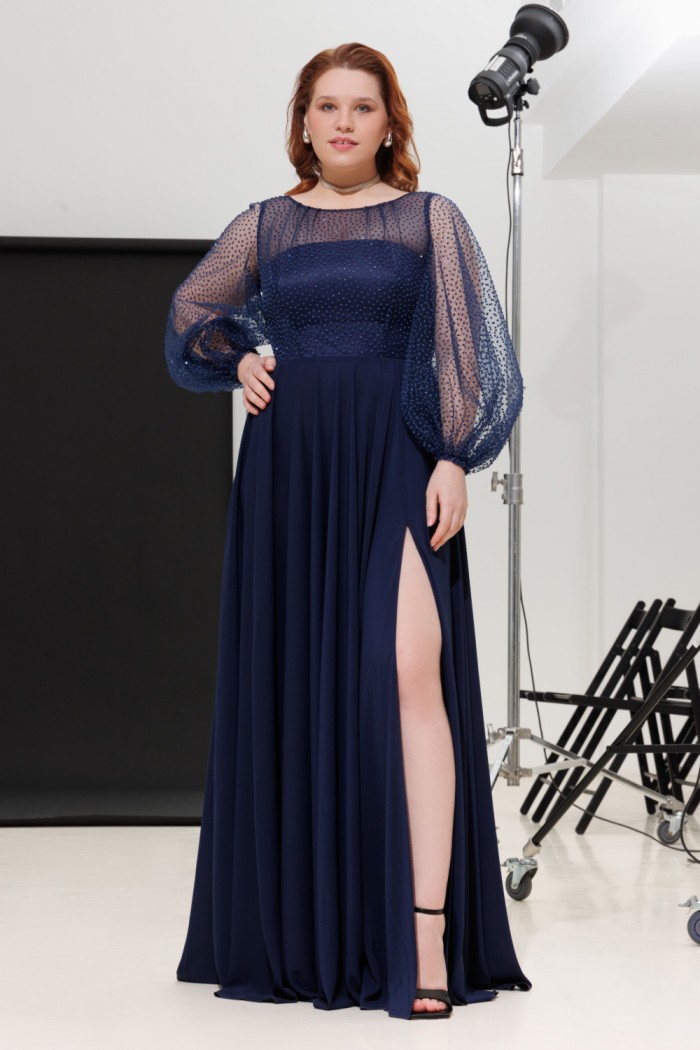 Синее длинное платье с блестящим лифом и разрезом по ноге - ЗЕНДАЯ | Paulain