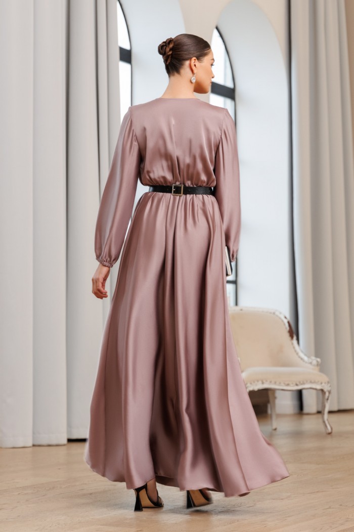 АРЛЕТТ - Длинное вечернее платье с перламутровыми бликами с длинным рукавом и высоким разрезом | Paulain