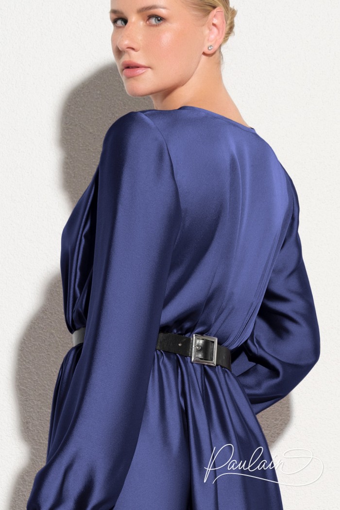 АРЛЕТТ - Длинное вечернее платье с перламутровыми бликами с длинным рукавом и высоким разрезом | Paulain