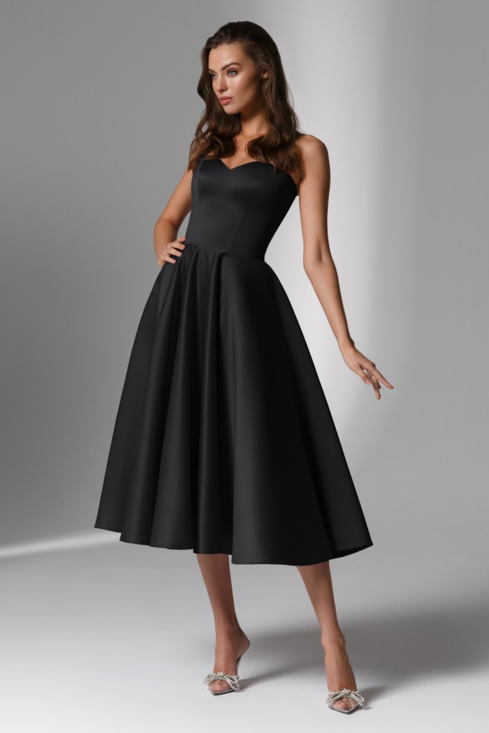 Черное коктейльное платье миди длины с открытыми плечами - ДЕМИ | Paulain