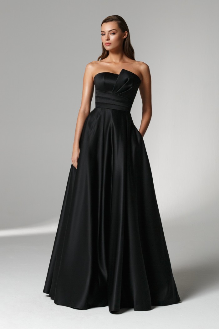 Атласное черное платье классического А-силуэта без рукава в пол - ИМАН  | Paulain