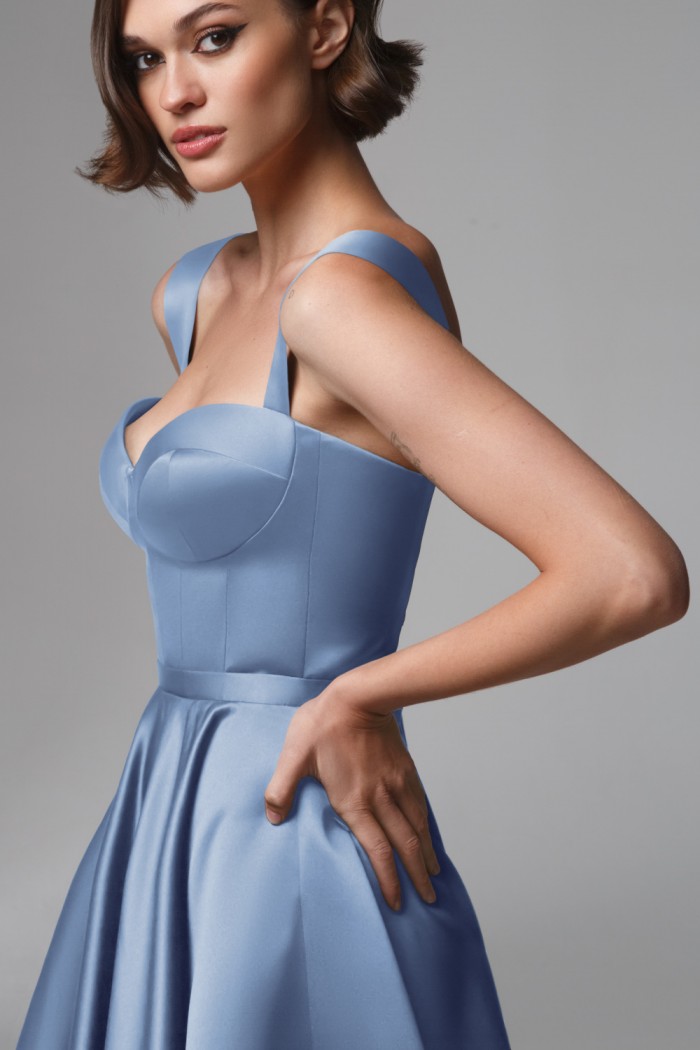 ТАТИ МИДИ - Эффектное платье благородного голубого оттенка миди длины на корсете | Paulain