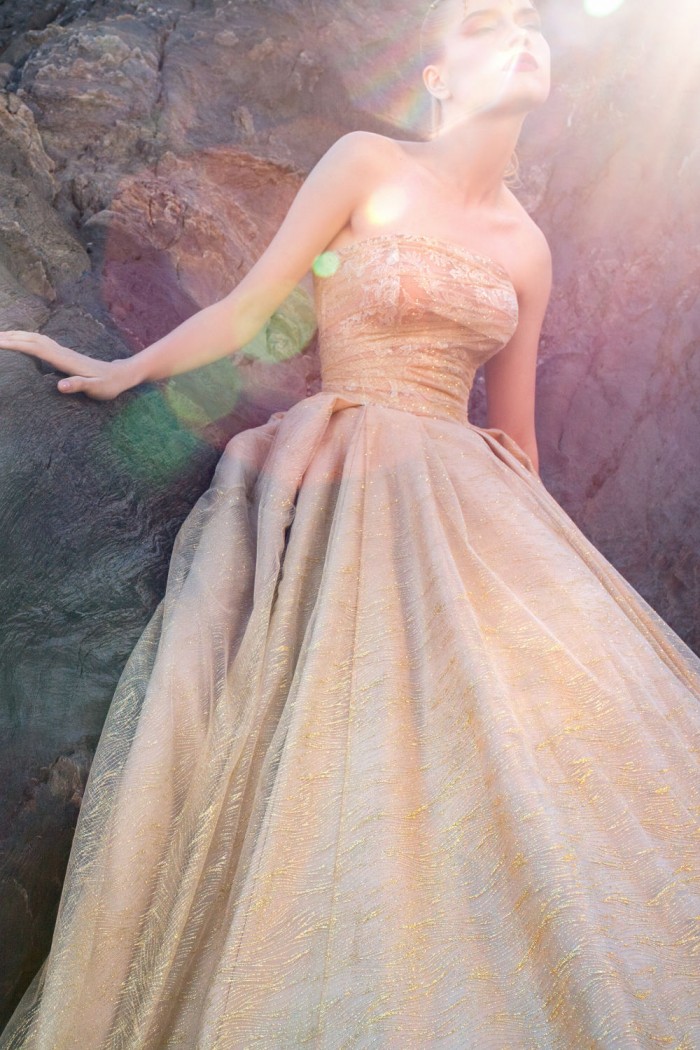 ЗВЕЗДНАЯ ПЫЛЬ Лайт - Невероятно красивое вечернее платье с открытыми плечами | Paulain