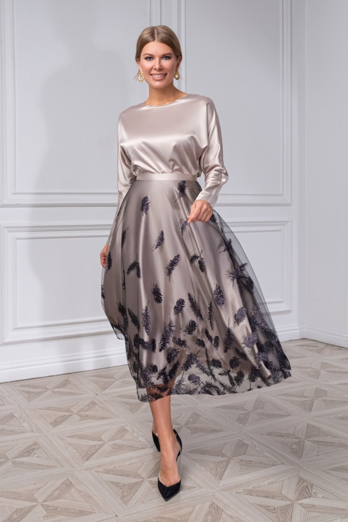 Атласная блуза с рукавом и юбка с глиттерным принтом-опереньем - ХУМА | Paulain