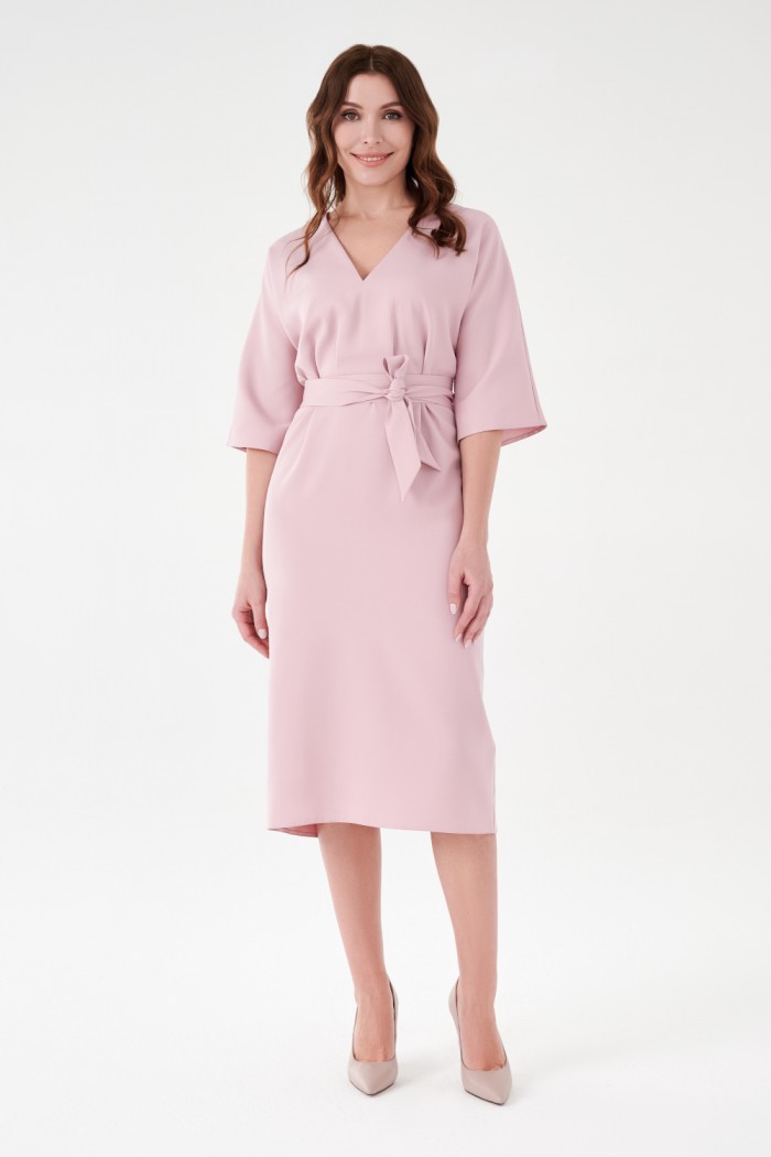 Коктейльное нежное платье с V-образным вырезом с рукавом, в комплекте с поясом - МАНОН | Paulain