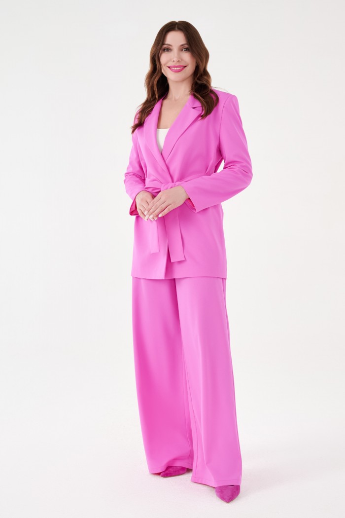 ОСТИН & ФЕЙТ - Розовый яркий жакет с поясом и широкие брюки | Paulain
