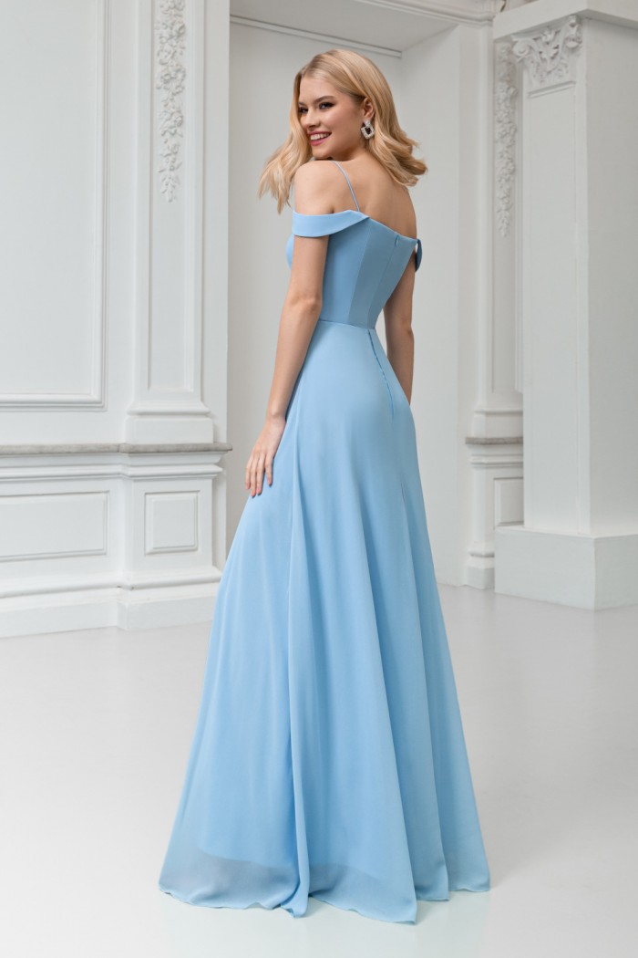 РИВЕР - Великолепное вечернее платье нежно-голубого цвета и изящного силуэта | Paulain