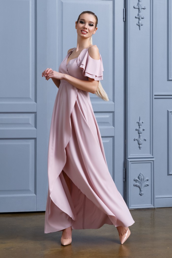 Красивое длинное платье с манящим декольте и открытыми плечами - ТОВА | Paulain
