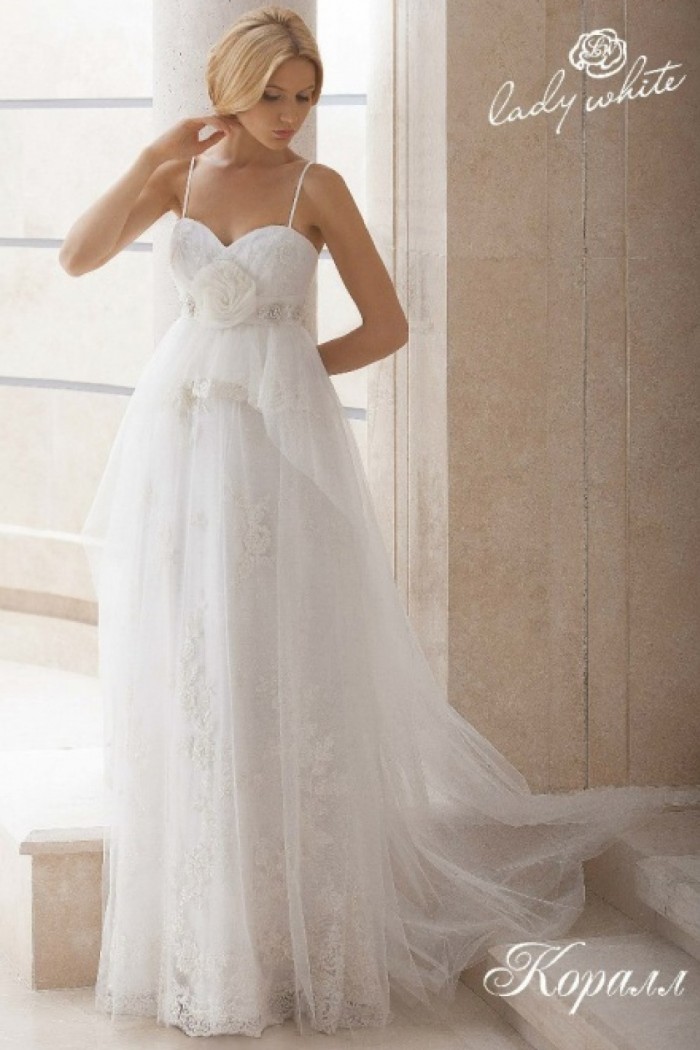 Романтичное свадебное платье с кружевом и цветами без рукава на бретелях - КОРАЛЛ | Paulain
