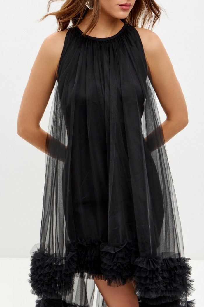 ЛИЛАС - Дерзкое черное платье переменной длины без рукава и на замке | Paulain