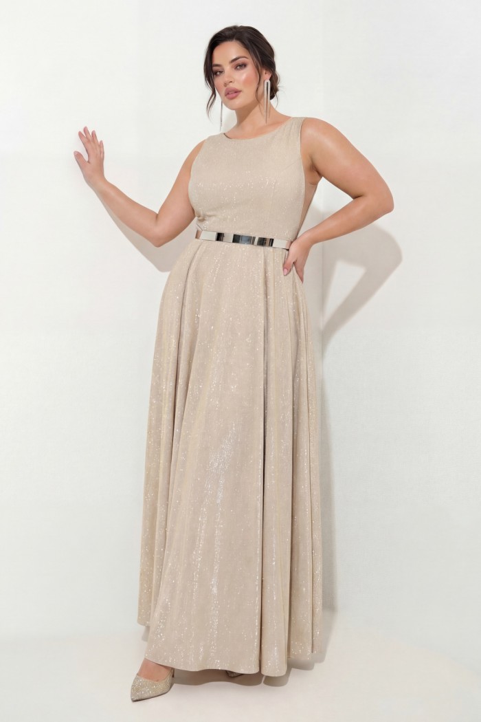 Светлое вечернее платье в пол большого размера без рукава и горловиной лодочкой - ЛУННЫЙ СВЕТ | Paulain