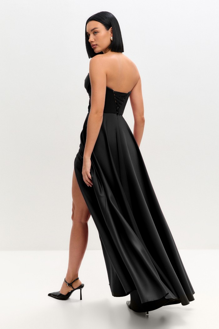 РОССА МАКСИ - Красивое вечернее платье черного цвета в пол с открытыми и шнуровкой | Paulain