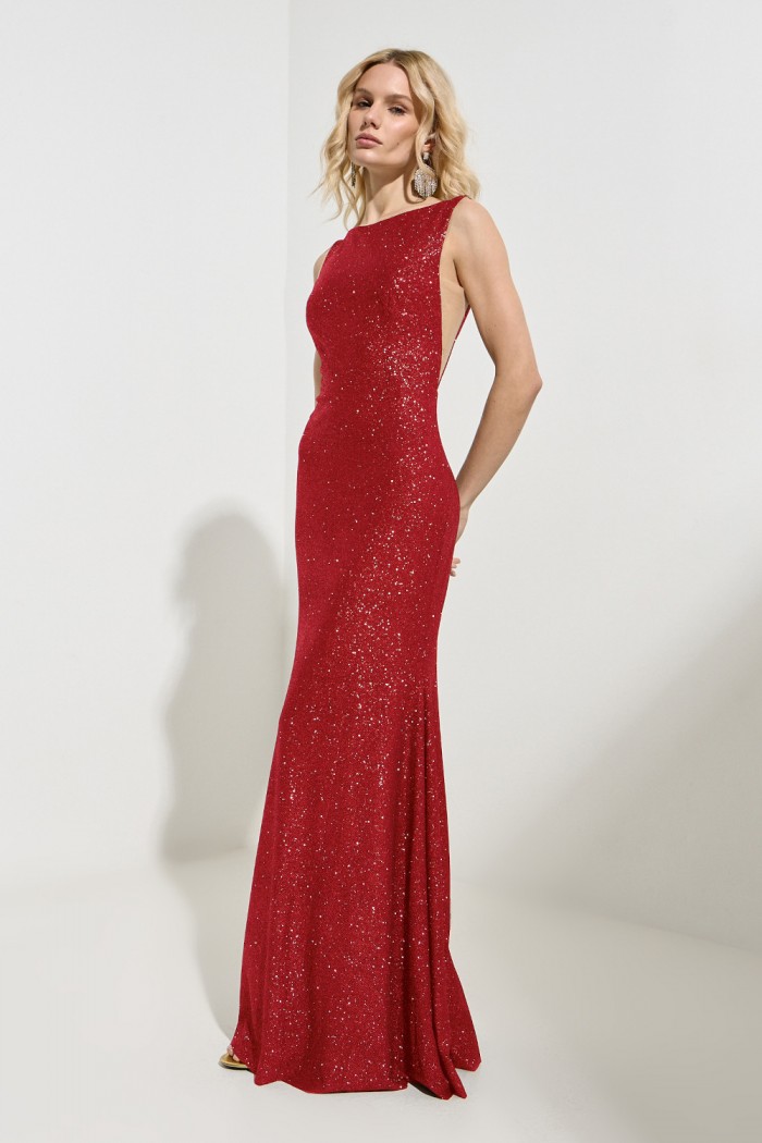 МЕДЛЕННЫЙ ТАНЕЦ - Длинное силуэтное платье с открытой спиной без рукава из блестящей ткани | Paulain