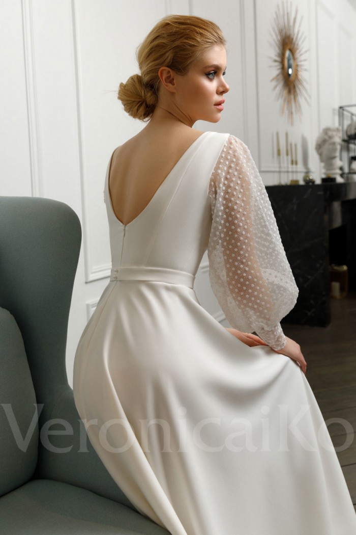 SV 444 - Элегантное свадебное платье из трикотажа с объемными прозрачными рукавами | Paulain