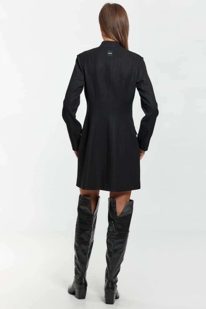 5-2867-4 - Черное платье длины миди с длинным рукавом и поясом | Paulain